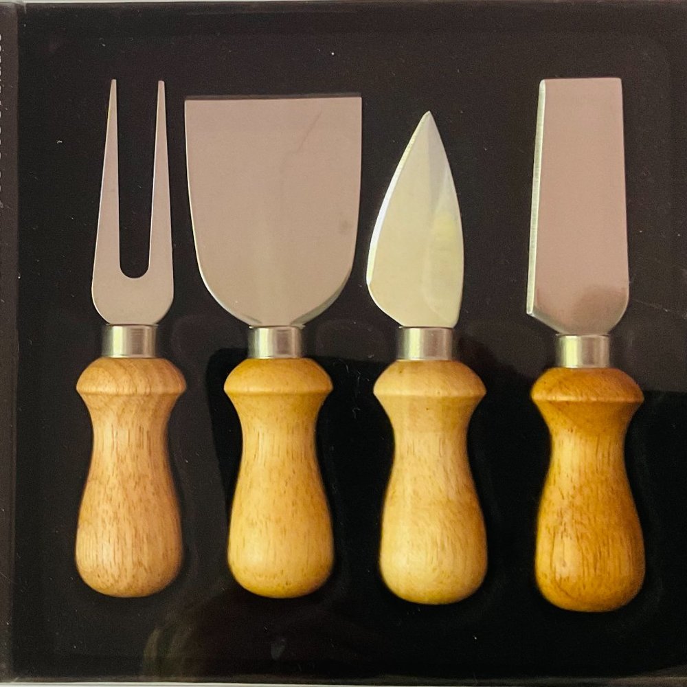PRODYNE "Metalla" Set of 4 Cheese Knives NIB